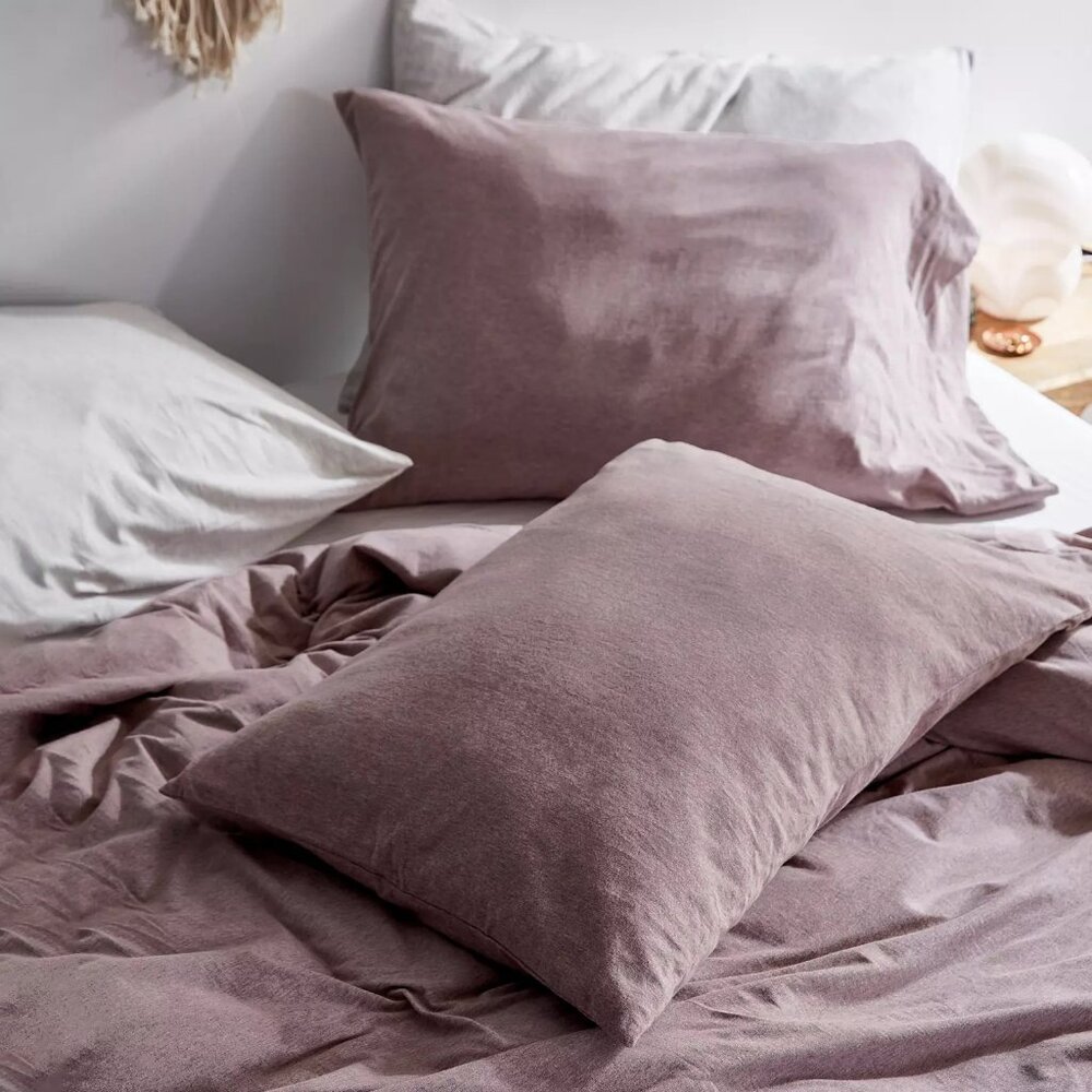 New UO T-Shirt Jersey Pillowcase Set of 2 in Dusty Rose/Lilac Heathered Knit
